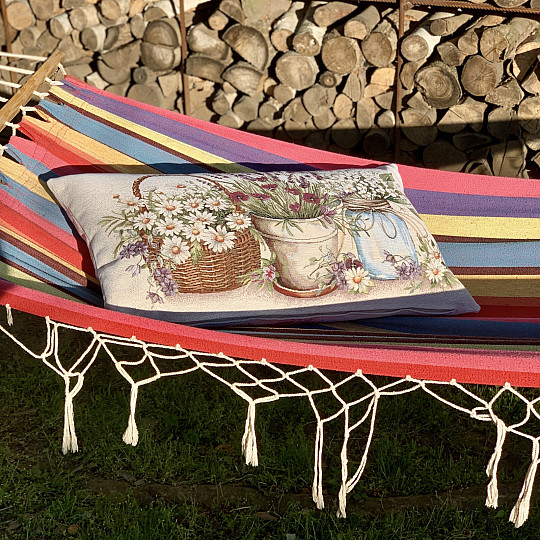 Gobelin-Kissen BEAUTY IN THE CART